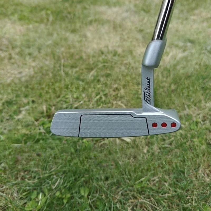 Golf Equipment And Accessories - Zilveren Three Points Golf Putter Newport